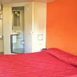 Hotel Premiere Classe 2*