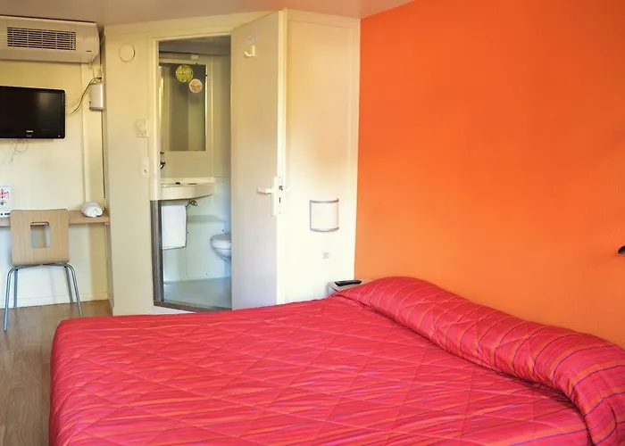 ホテル プレミア クラッセ 2*